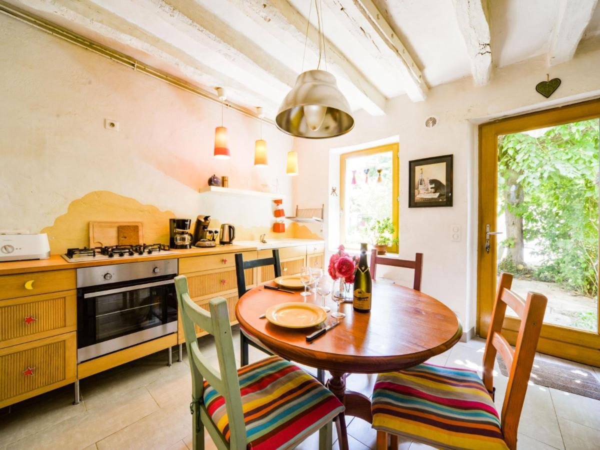 Holiday Home Au Soleil Joyeux - Ctu201 By Interhome Chissay-en-Touraine Luaran gambar